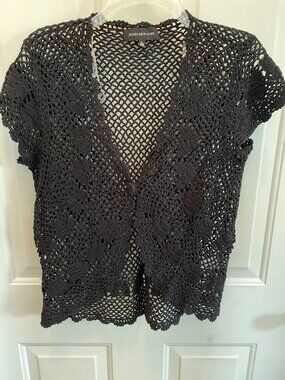 Ladies Jones New York knitted black short sleeve sweater size extra large